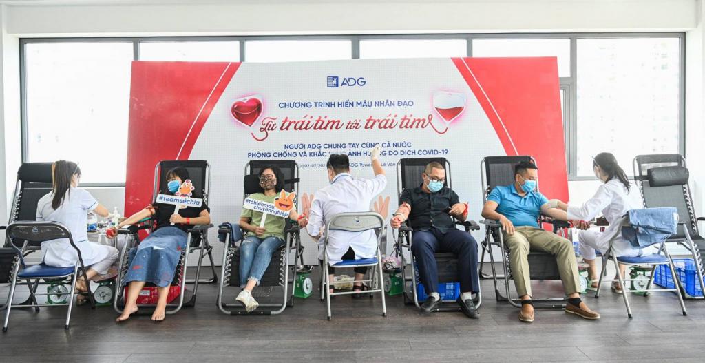 CBNV Austdoor tham gia hiến máu đợt 1 tại Văn phòng Tập đoàn